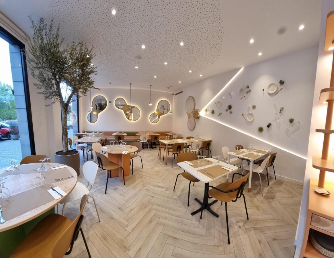 Apartahotel Dos Rios Aínsa Zewnętrze zdjęcie
